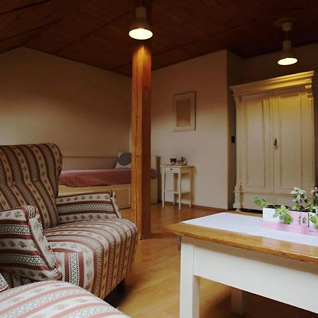 Penzion Holland Hotel Litomysl Bagian luar foto