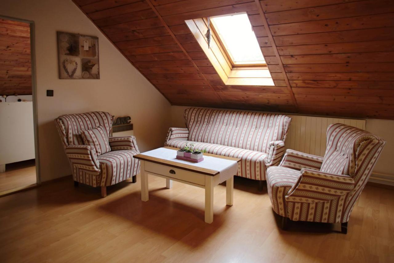 Penzion Holland Hotel Litomysl Bagian luar foto